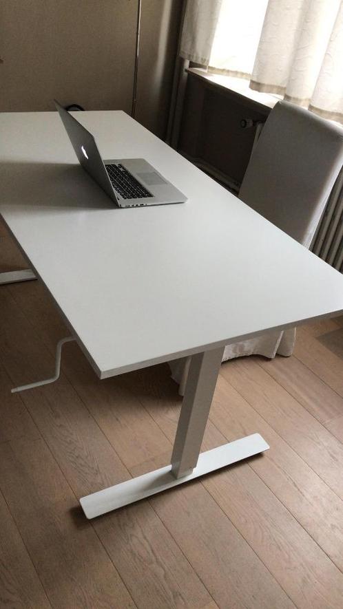 Office Table for working from Home - Height adjustable, Maison & Meubles, Bureaux, Comme neuf, Bureau, Réglable en hauteur, Enlèvement