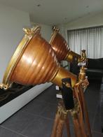 Antieke scheepslampen op een antieke driepoot, Antiek en Kunst, Ophalen