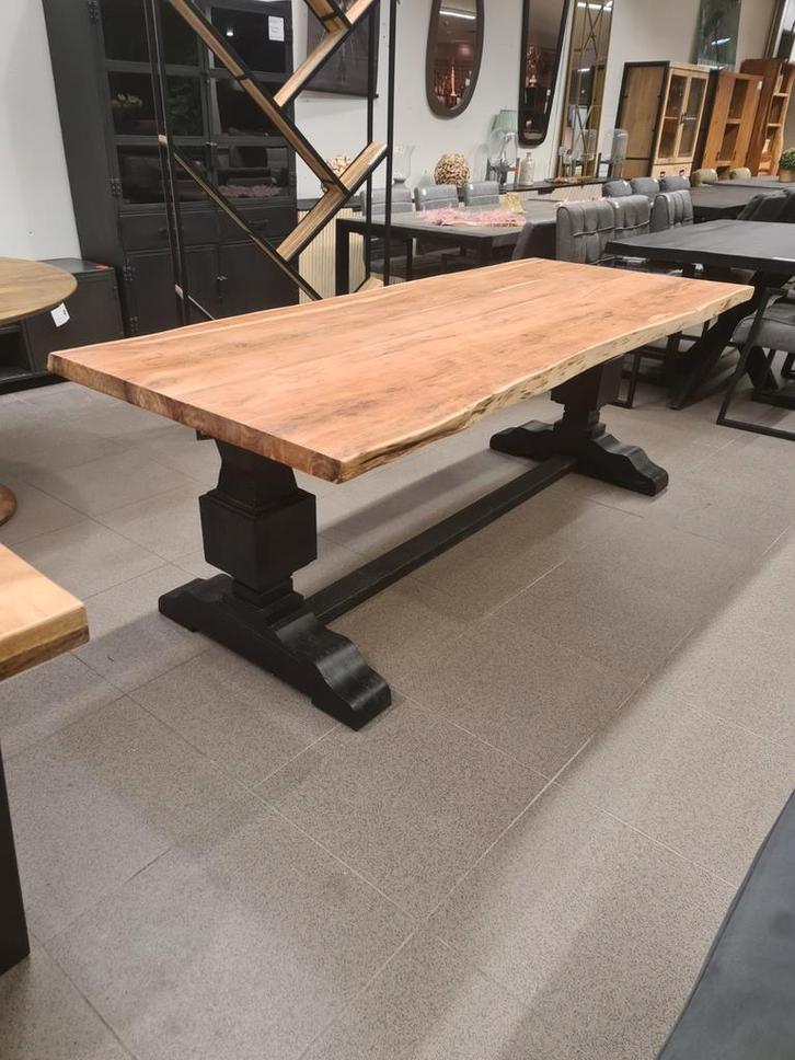 Nouvelle table de monastère en bois d'acacia massif 220x100c, Maison & Meubles, Tables | Tables à manger, Neuf, 100 à 150 cm, 200 cm ou plus