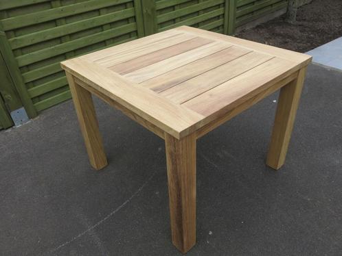 te koop vierkante teak tafel, Tuin en Terras, Tuintafels, Nieuw, Vierkant, Ophalen