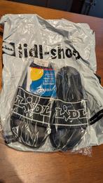 Nieuwe LIDL slippers Limited Edition, Ophalen of Verzenden, Nieuw, Slippers