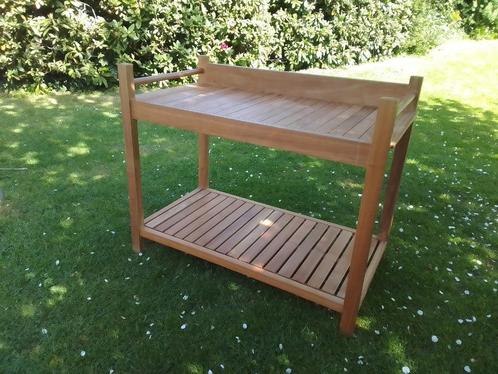 Teak buiten-, binnen-, bijzet- of verzorgingstafel spotprijs, Tuin en Terras, Tuinmeubel-accessoires, Zo goed als nieuw, Ophalen