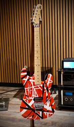 Charvel EVH Eddie Van Halen Art Series Signature 2006, Muziek en Instrumenten, Ophalen, Zo goed als nieuw