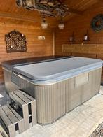 Balboa 5-persoons jacuzzi., Tuin en Terras, Bubbelbaden en Hottubs, Ophalen, Zo goed als nieuw, Trap, Vast