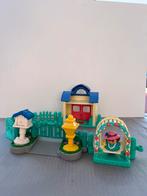 Little People - huisje met poort en schommel, Kinderen en Baby's, Speelgoed | Fisher-Price, Ophalen, Gebruikt