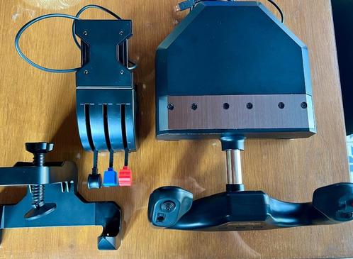️ À vendre : Logitech G Saitek Pro Flight Yoke System, Computers en Software, Joysticks, Gebruikt, Ophalen