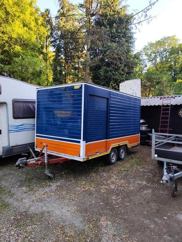 Gesloten aanhangwagen B.C.W., Ophalen, Gebruikt