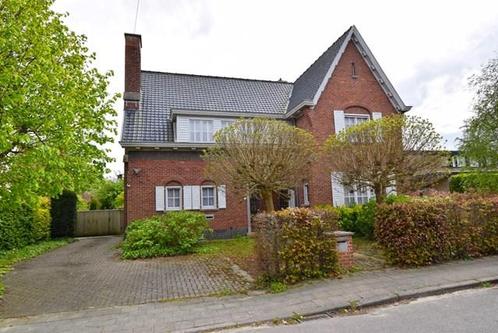 Villa te koop in Roeselare, 7 slpks, Immo, Huizen en Appartementen te koop, Vrijstaande woning, F