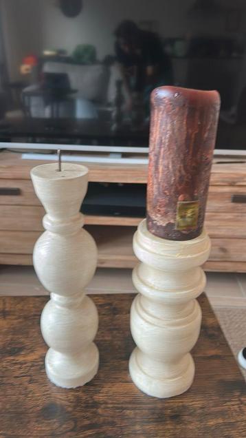 Handegemaakte kaars stolpen beschikbaar voor biedingen