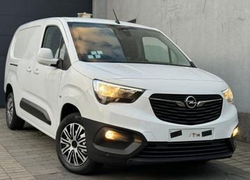 Voiture automatique L2h1 VAT Opel Combo 1.5 turbo diesel 201