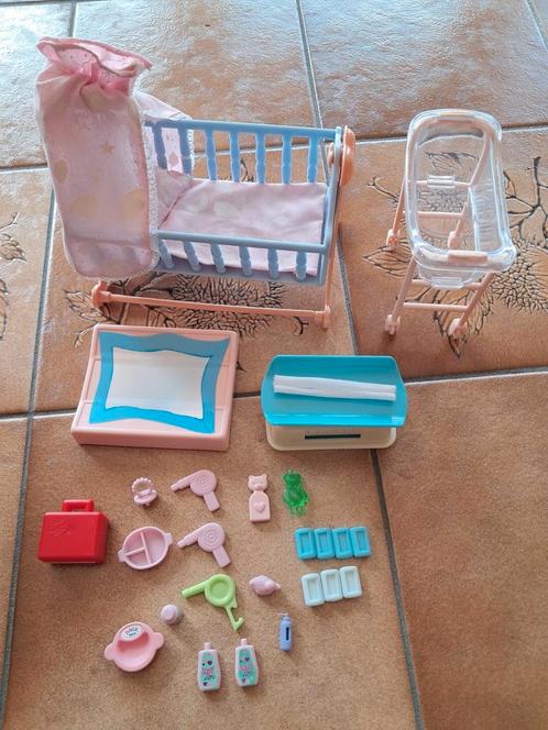 Barbie en Steffi L accessoireset voor babyverzorging, Kinderen en Baby's, Speelgoed | Poppen, Zo goed als nieuw, Barbie, Ophalen of Verzenden
