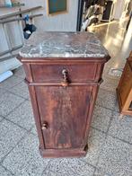 Nachtkastje met marmeren bovenblad, Ophalen