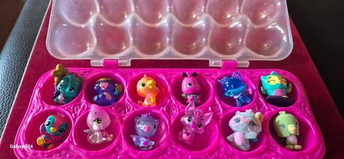 HATCHIMALS roze eierdoos 2, Verzamelen, Poppetjes en Figuurtjes, Zo goed als nieuw, Ophalen