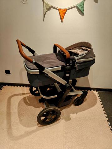 Joolz Day+ Kinderwagen met complete set accessoires beschikbaar voor biedingen