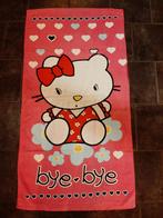 Strandhandoeken Hello Kitty en Winnie the pooh, Comme neuf, Serviette, Autres couleurs, Enlèvement ou Envoi