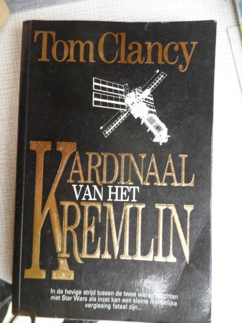 keuze uit 2 boeken Tom Clancy, Boeken, Thrillers, Gelezen, Amerika, Verzenden