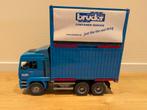 Bruder vrachtwagen met extra container, Hobby en Vrije tijd, Modelauto's | 1:50, Ophalen