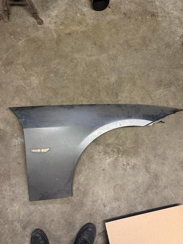 Spatbord BMW e91, e90 van 2011. beschikbaar voor biedingen