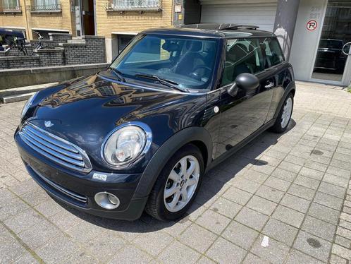 Mini Cooper One - Airco - Pano - Parks-Benzine -12M Garantie, Auto's, Mini, Bedrijf, Te koop, Cooper, Bochtverlichting, Cruise Control