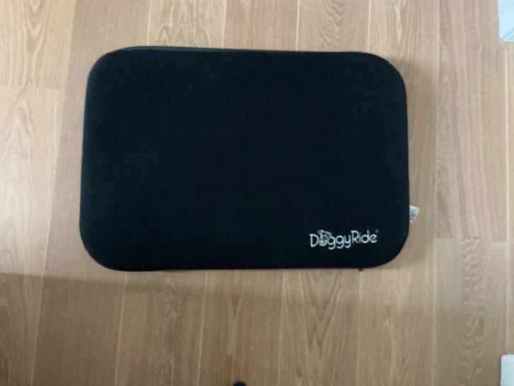 Doggyride kussen origineel, Dieren en Toebehoren, Honden-accessoires, Ophalen