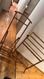 houten handdoek rek en kleding rek, Ophalen, Zo goed als nieuw