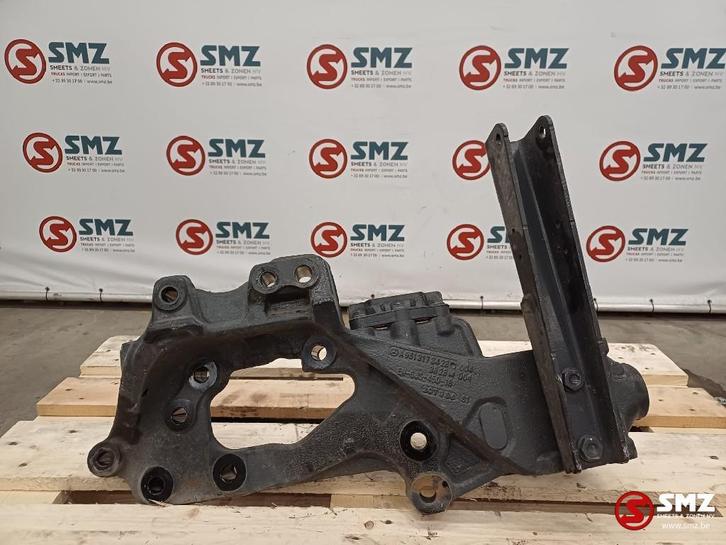 Occ voorframe rechts Mercedes, Auto-onderdelen, Vrachtwagen-onderdelen, Mercedes-Benz, Ophanging en Onderstel, Gebruikt