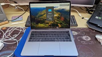 13 inch MacBook Air Retina (2019) core I5, 8Gb, 128Gb ssd, Informatique & Logiciels, Apple Macbooks, Comme neuf, Azerty, 128 GB ou moins