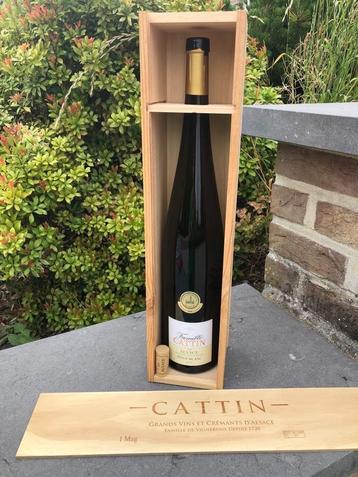 Magnum + sa caisse en bois (Pinot blanc) beschikbaar voor biedingen
