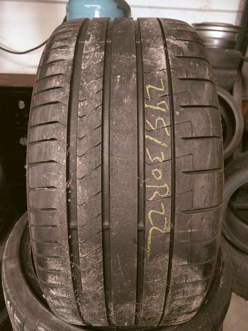 295/30r22 Pirelli 80€ per stuk mét montage 