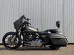 Harley-Davidson Street Glide / Dr.Jekill & Mr.Hyde / 18500km, 2 cilinders, 1745 cc, Chopper, Bedrijf