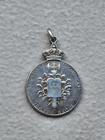 Zilveren Medaille Parlementslid , minister van staat Vreven beschikbaar voor biedingen