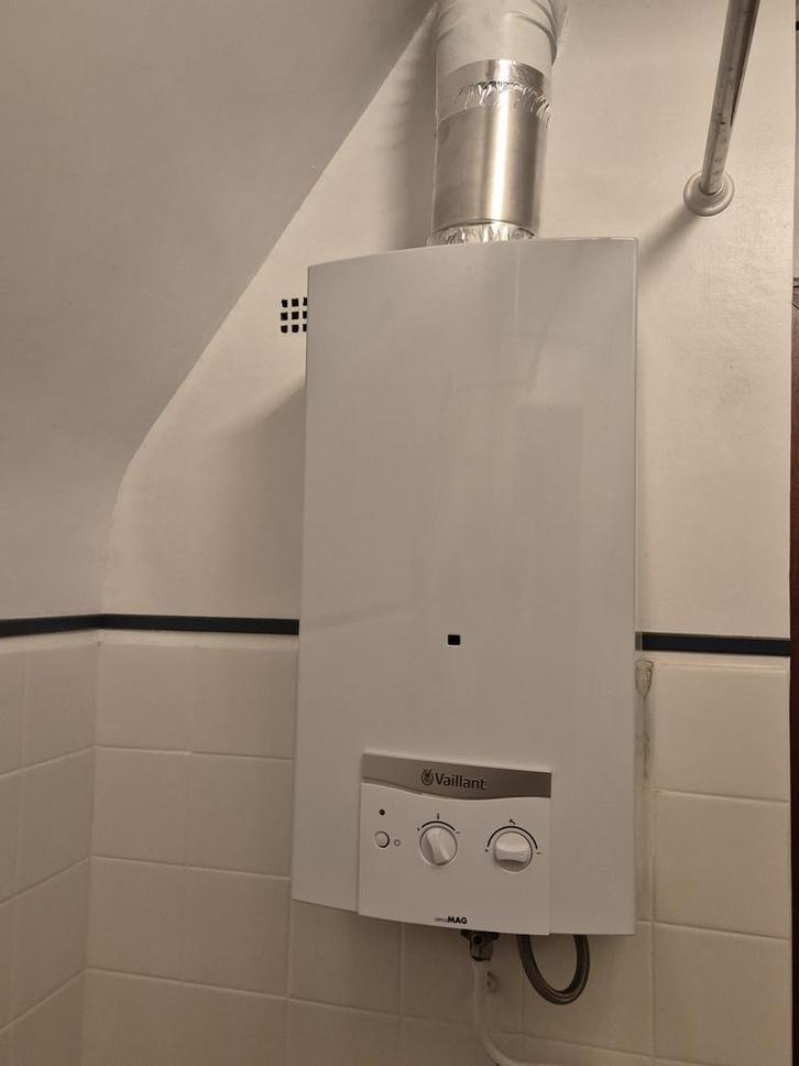 Zo goed als nieuwe gasgeiser vaillant te koop, Doe-het-zelf en Bouw, Chauffageketels en Boilers, Zo goed als nieuw, Ophalen