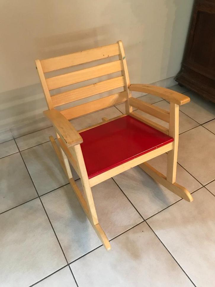 charmante kinderschommelstoel in beuk lichte kleur, Kinderen en Baby's, Kinderkamer | Tafels en Stoelen, Gebruikt, Stoel(en), Ophalen