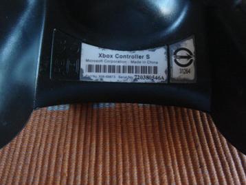 1 X BOX MET CONTROLLER beschikbaar voor biedingen