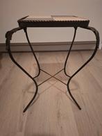 Bijzettafeltje in smeedijzer. Intact., Huis en Inrichting, Ophalen, Gebruikt, Vierkant