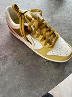 Nike dunk low bronzine/coconut milk maat 40,5, Kleding | Heren, Schoenen, Bruin, Nike, Nieuw, Ophalen of Verzenden