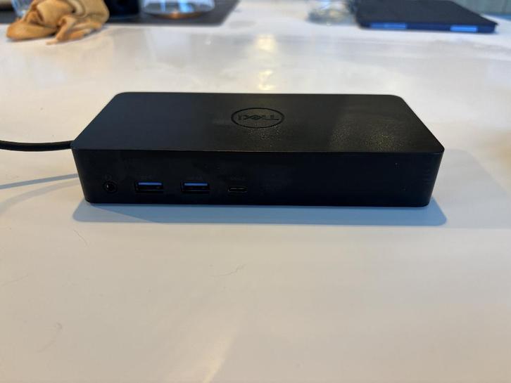 Dell D6000 Docking station, Computers en Software, Dockingstations, Gebruikt, Docking station, Harde schijf, Laptop, Ophalen of Verzenden