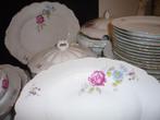 eetservies, Huis en Inrichting, Keuken | Servies, Ophalen, Zo goed als nieuw, Compleet servies