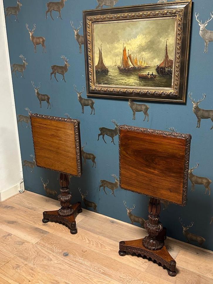 Set antieke Anglo Indian tilt top tafels / bijzettafels, Antiquités & Art, Antiquités | Meubles | Tables, Enlèvement ou Envoi