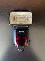 Nikon SB-900, Audio, Tv en Foto, Foto | Flitsers, Gebruikt, Ophalen of Verzenden, Nikon, Kantelbaar