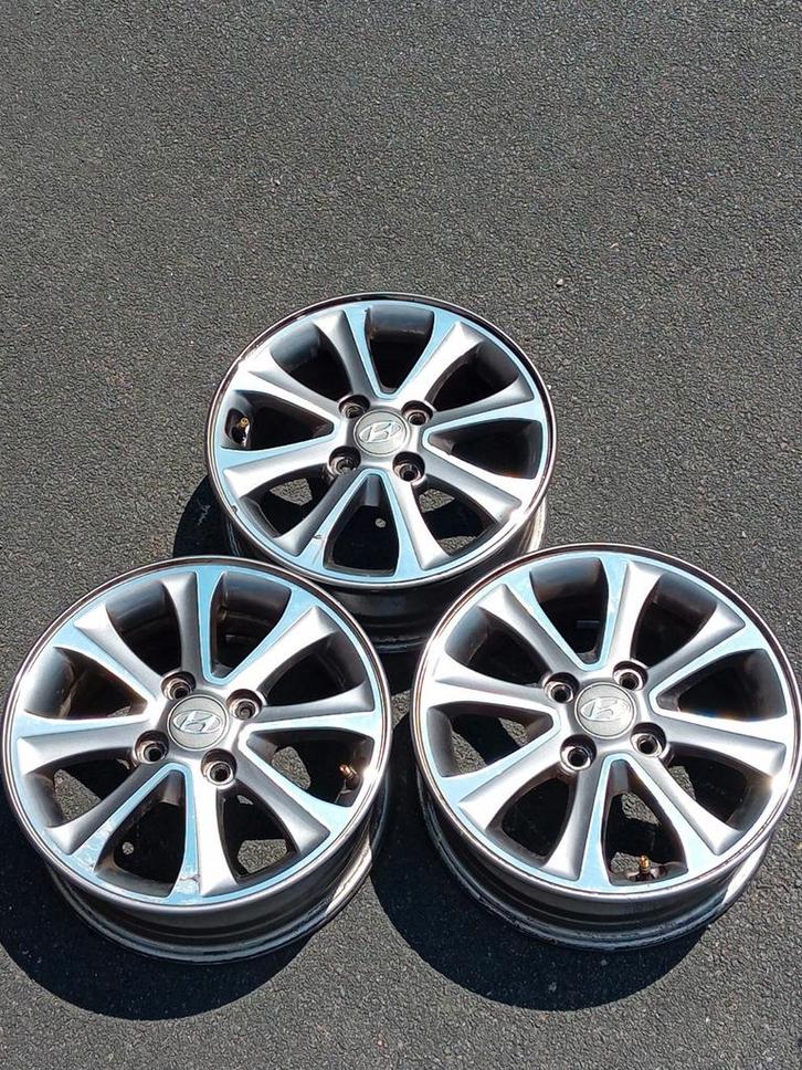 3 jantes alu d'origine pour hyundai i10 - 14 pouces, Auto-onderdelen, Banden en Velgen, Velg(en), 14 inch, Gebruikt, Ophalen