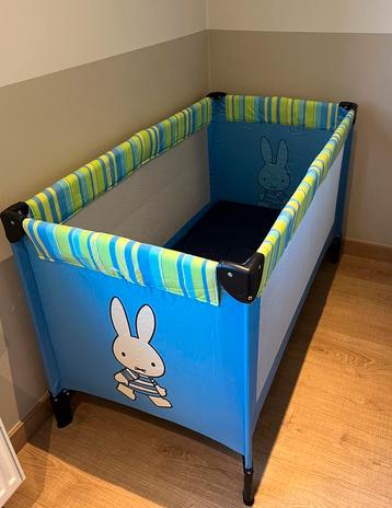 Reisbedje met matras + lakensetje beschikbaar voor biedingen