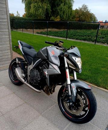 Honda CB1000R  19000KM!!  beschikbaar voor biedingen