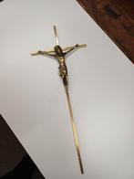 Kruisbeeld uit messing(geel koper), Enlèvement