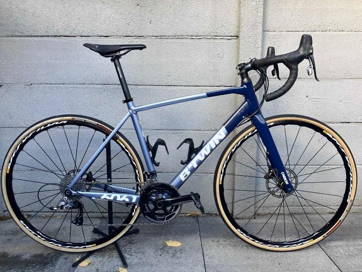 Btwin Ultra AF GF | Sram Rival | Racefiets disc, Fietsen en Brommers, Fietsen | Racefietsen, Gebruikt, Meer dan 20 versnellingen