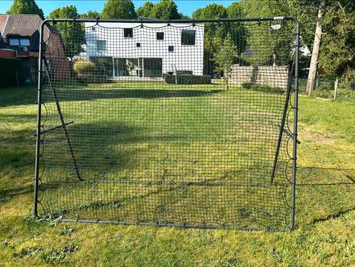 Voetbal rebouncer 2,2 x 2,7 meter, Sport en Fitness, Voetbal, Zo goed als nieuw, Ophalen