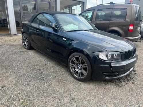 BMW 1reeks 118i cabrio, Auto's, BMW, Bedrijf, 1 Reeks, Benzine, Euro 4, Cabriolet, 3 deurs, Handgeschakeld, Zwart, Bruin, Leder