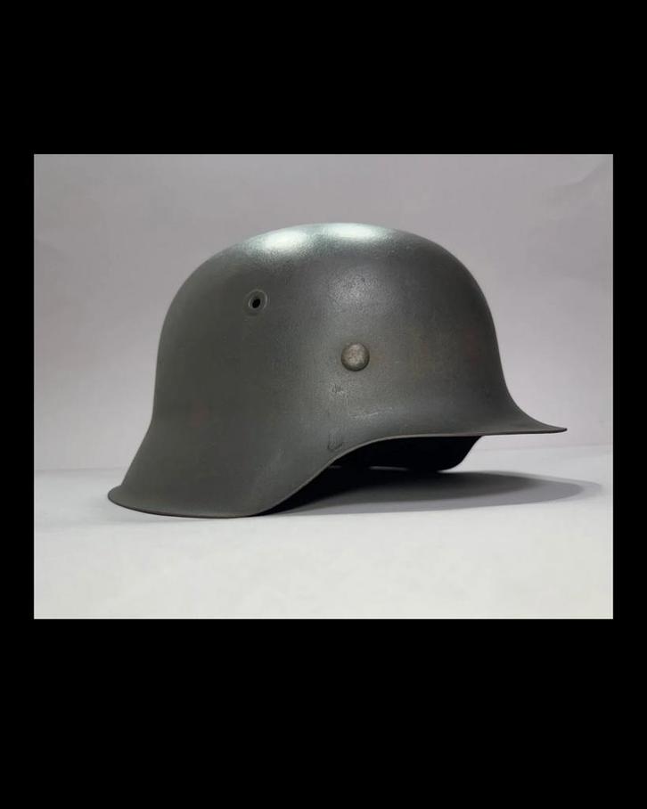 Duitse m42 helm wehrmacht wo2, Verzamelen, Militaria | Tweede Wereldoorlog, Ophalen of Verzenden