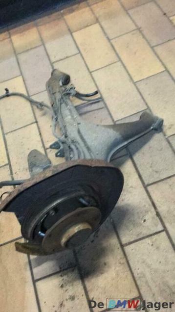Draagarm rechtsachter BMW 5 7 serie E23 E28 33321124235 beschikbaar voor biedingen