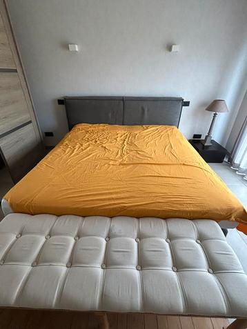 Sommier Beka avec matelas Ergosleep, Enlèvement, Comme neuf
